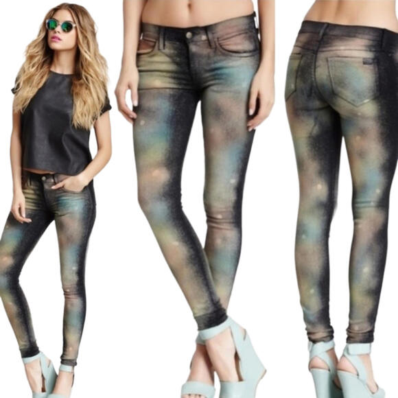 NWT WILDFOX Couture | SZ 23 | Skinny Low-Mid Rise Celestial Wash Jean MSRP $198 - Picture 1 of 9